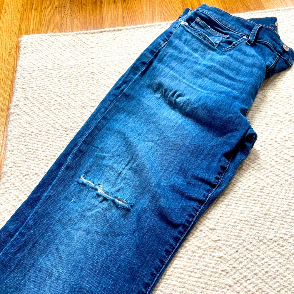 Distressed Joe’s jeans sized:34W 34L